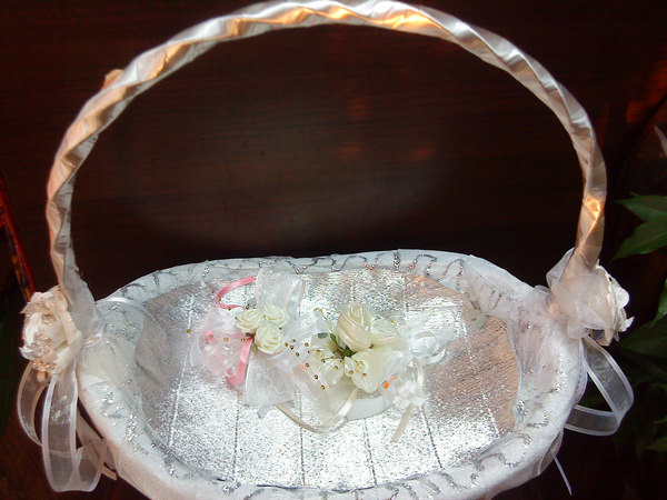 Сватбена кошница за цветя